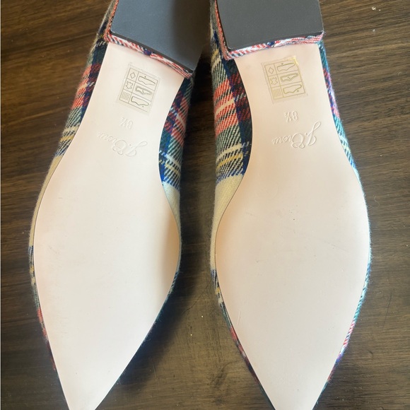 J. Crew Pointed-toe bow flats in snowy Stewart tartan size 8.5 - Picture 4 of 6